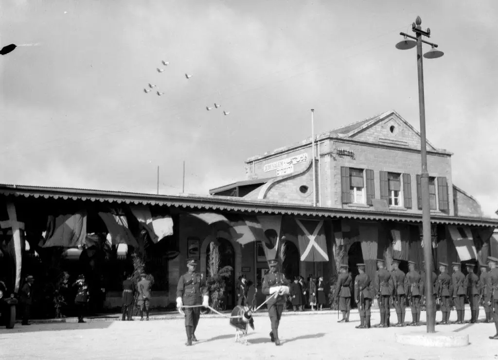 Train entering Jerusalem railway station